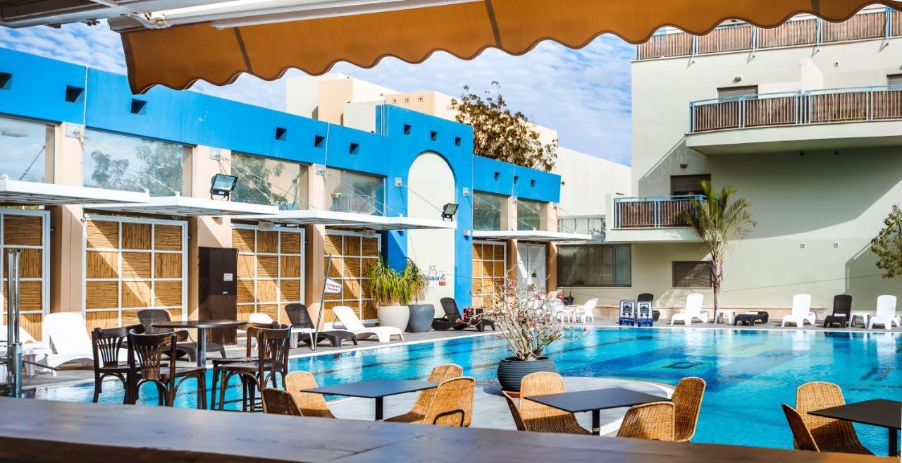Almogim Suites Eilat Hotel (Adults Only) Exterior photo