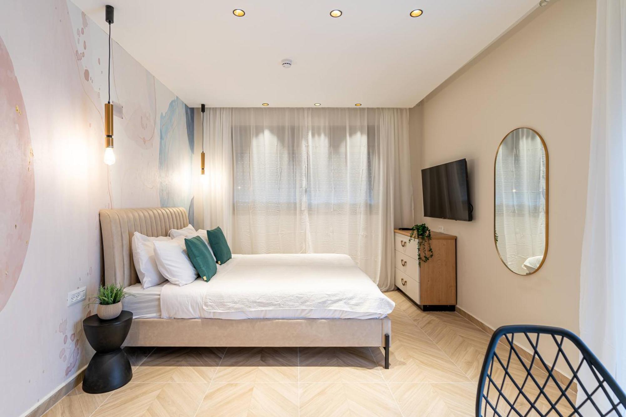 Almogim Suites Eilat Hotel (Adults Only) Exterior photo